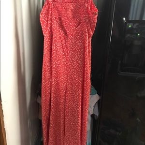 Pantsuit with triangle back cutout